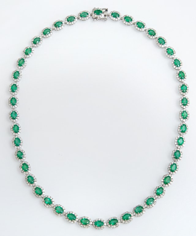 14K White Gold Link Necklace, each of the 44 links with (1 of 2)