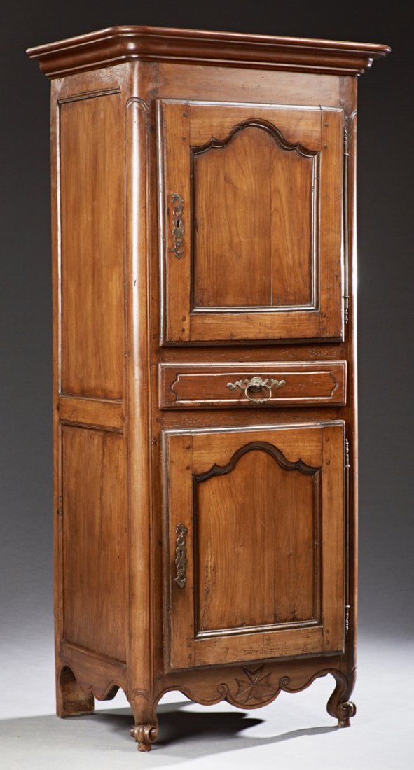 Diminutive French Louis XV Style Carved Walnut Homme (1 of 1)