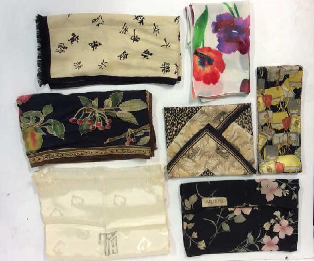 Group of Women's Vintage Scarves Scarves Shawls Wraps (1 of 8)