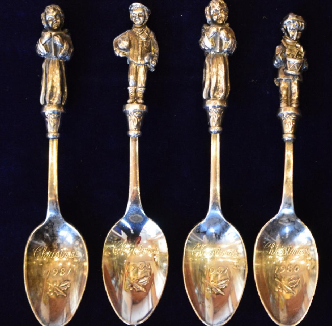 Silverplate Christmas Spoon Set Set of 4 Engraved (1 of 5)