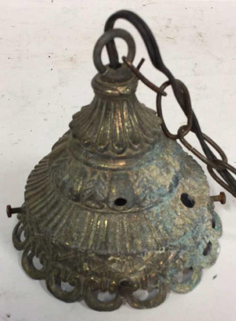 Vintage Swag Pendant Light Fixture Vintage, possibly: Vintage, possibly antique, swag pendant light fixture marked FF FF IND INC 124. Brass colored scalloped metal shade. Shade measures approx 5.5 inches H x 5.25 inches W. chain cord measures approx 10.5