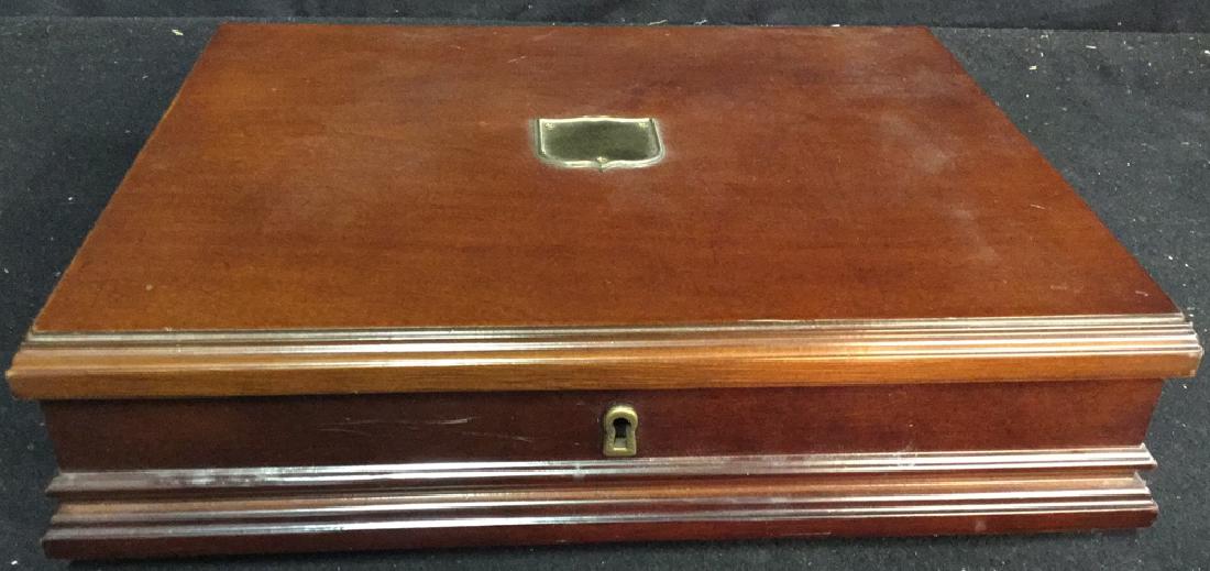 Two  Bombay &Co. Desktop Keepsake Boxes (1 of 8)