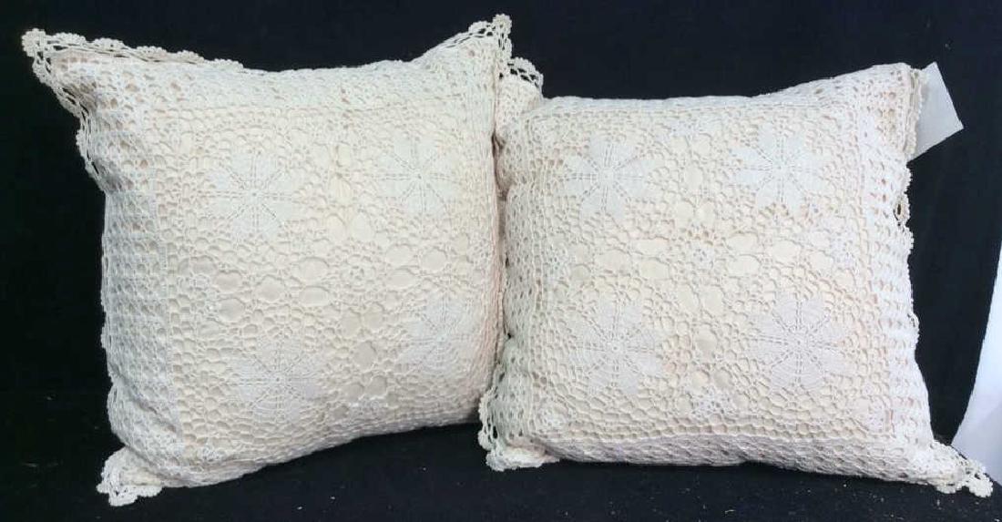 Pair Decorative Crochet Throw Pillows (1 of 6)