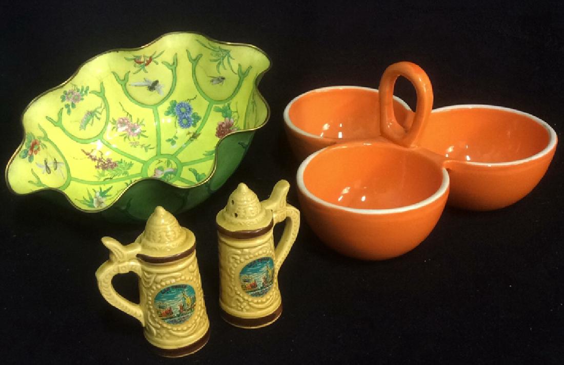 Group Table Top Collectibles Bright Colors (1 of 7)