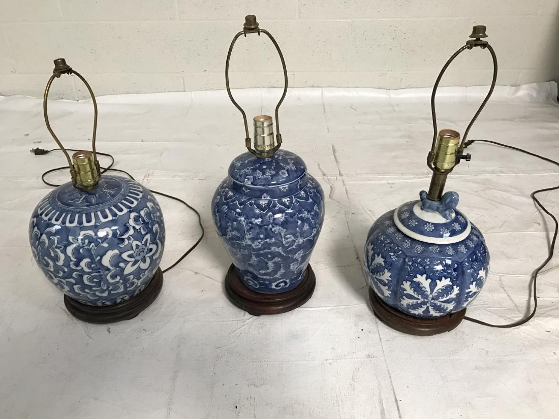 Lot of 3 blue and white ceramic lamps (1 of 16)