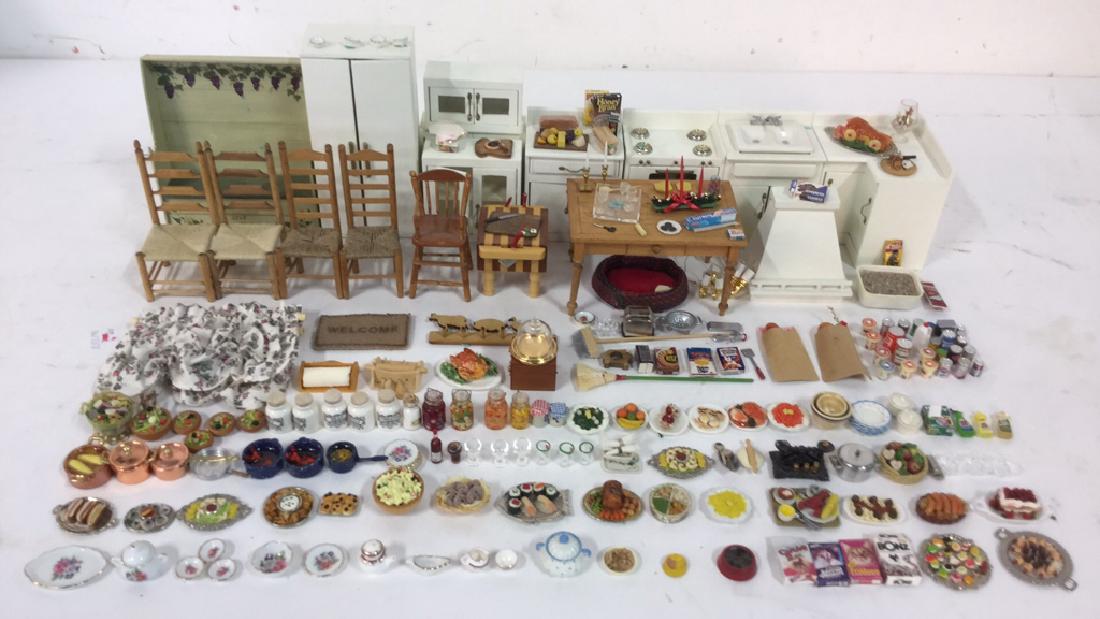 Vintage Kitchen Accessories for Dollhouse (1 of 12)