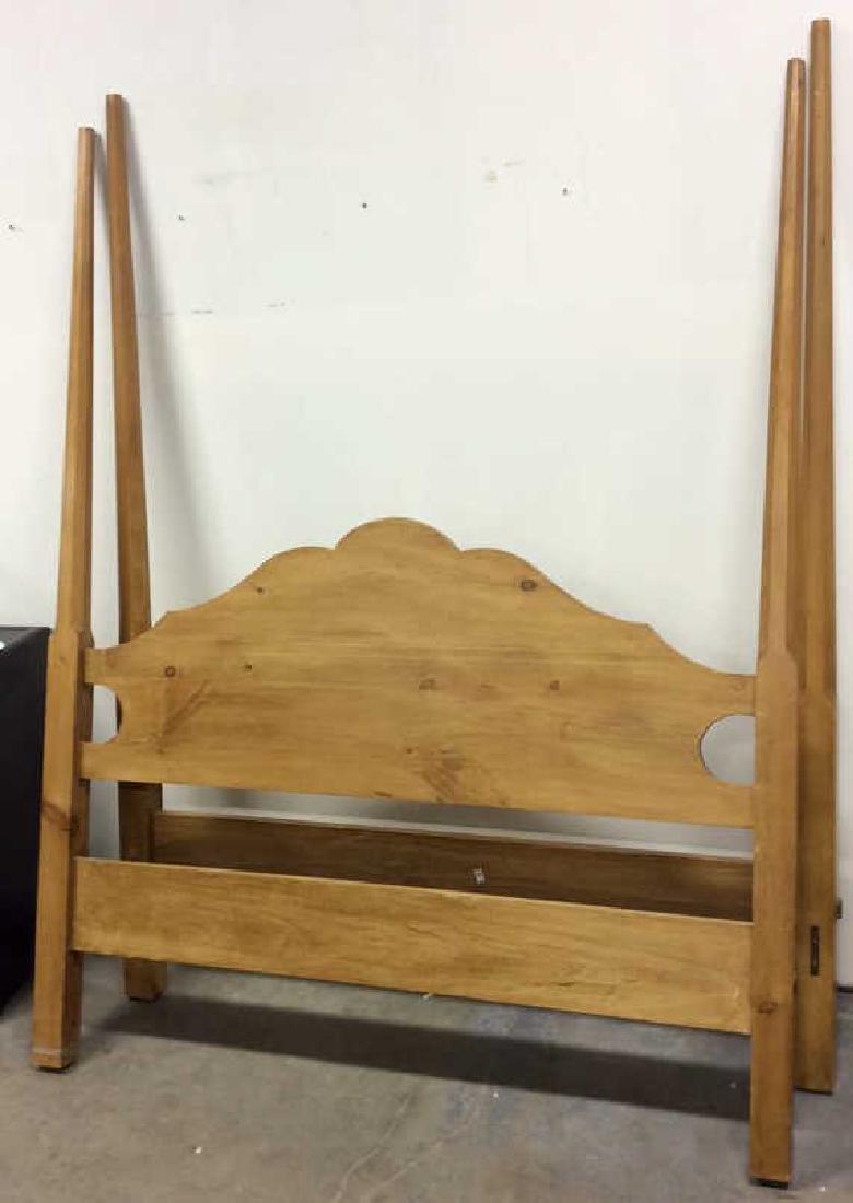 4 Poster English Pine Carved Bed (1 of 11)