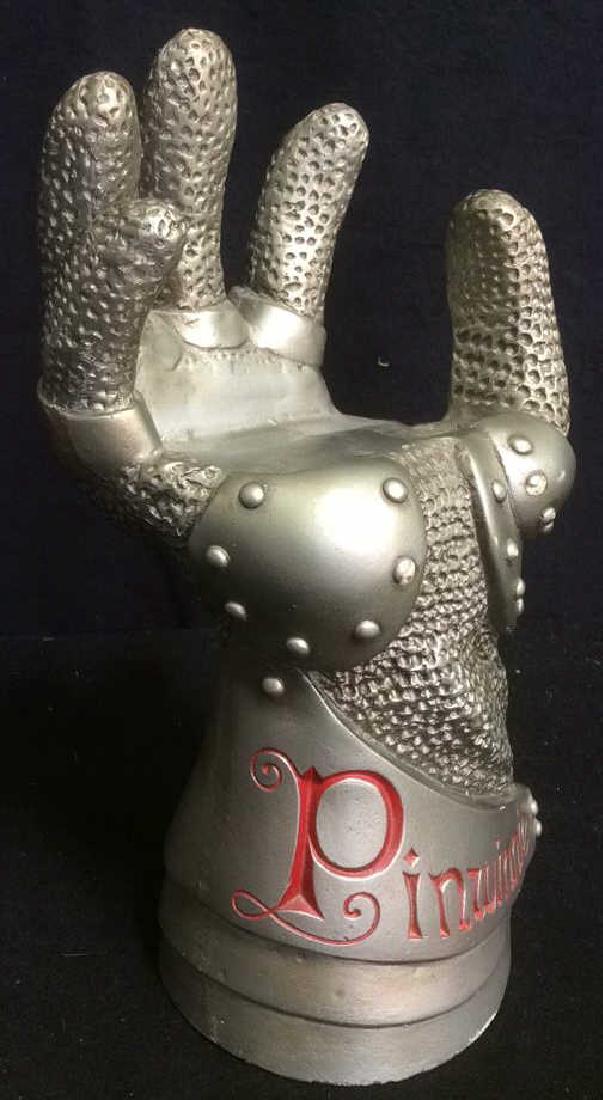 Vintage Pinwinnie Scotch Whisky Liquor Display (1 of 7)