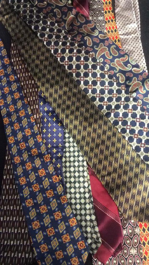 Group Lot 12 Men's Neckties (1 of 5)
