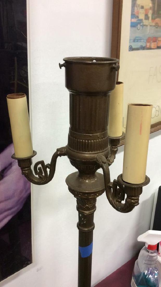 Standing Metal 3 Arm Victorian Floor Lampy (1 of 7)