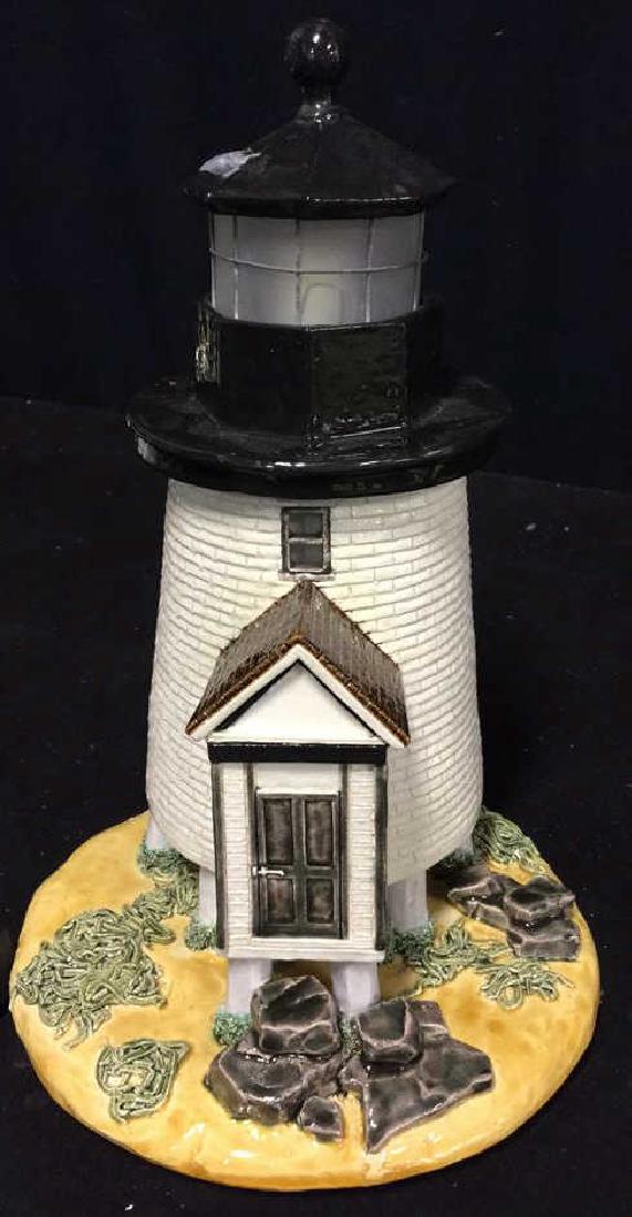 Peaston Australia Ceramic Lighthouse (1 of 10)
