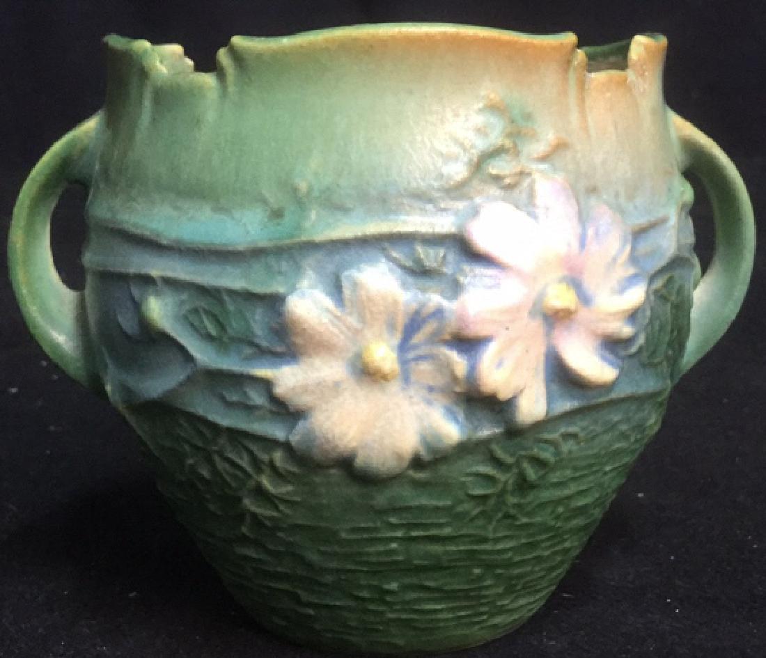 Roseville Pottery Double Handled Green Vase (1 of 7)