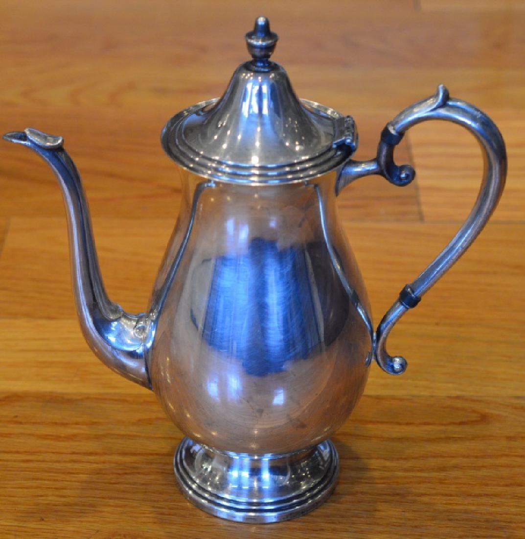 Vintage FB Rogers Silver Company Coffee/Teapot (1 of 2)