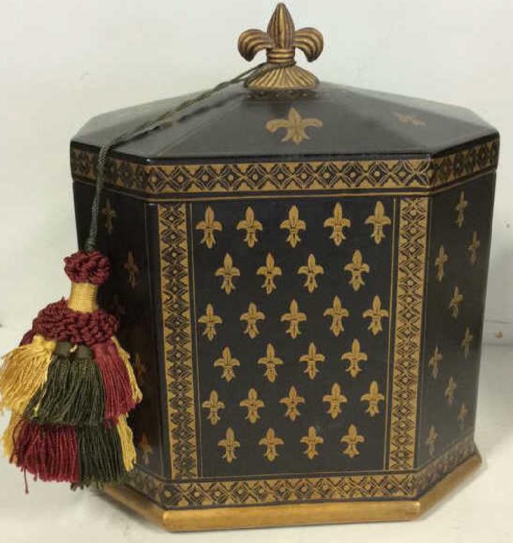 Decorative Black and Gold Lidded Box (1 of 5)
