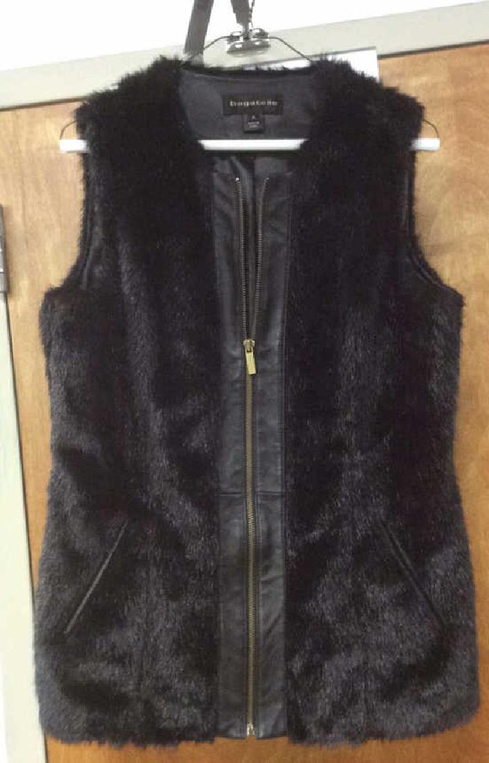 Bagatelle Faux Fur Zipper Vest: ladies size Medium. Condition good