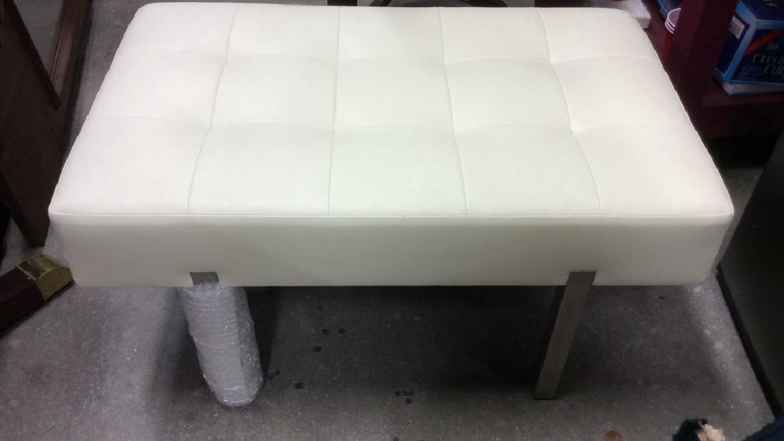 Contemporary cream leather Chrome bench (1 of 8)