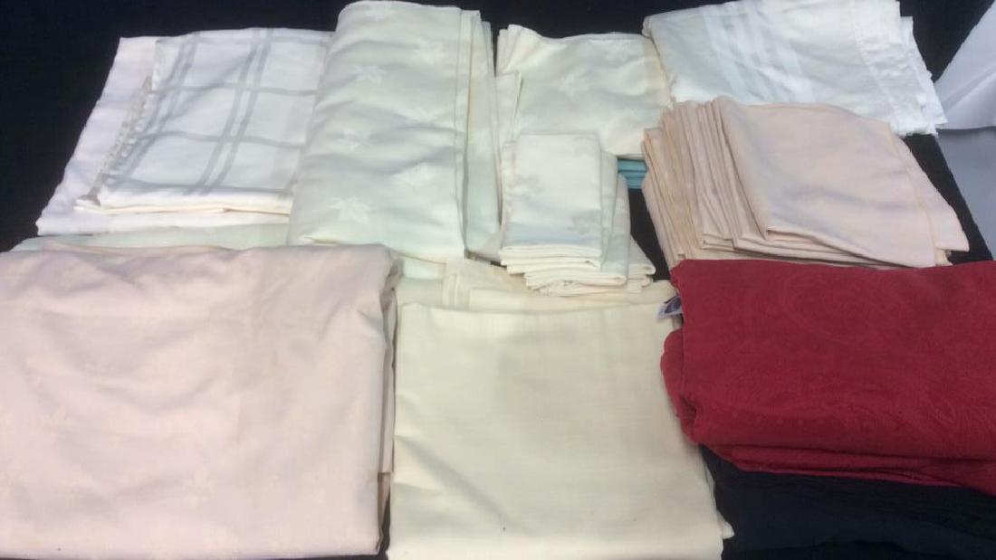Set of Assorted Vintage Linens (1 of 8)