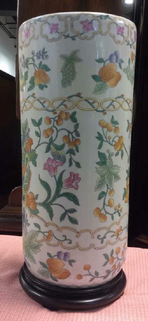 Asian porcelain cylinder vase (1 of 10)