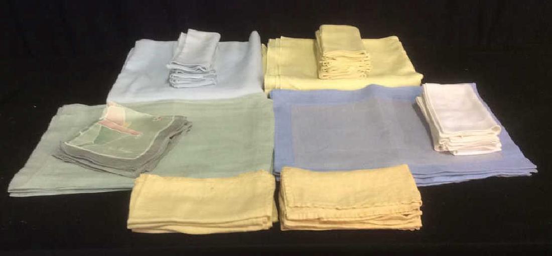 Lot of Assorted Vintage Linens (1 of 5)