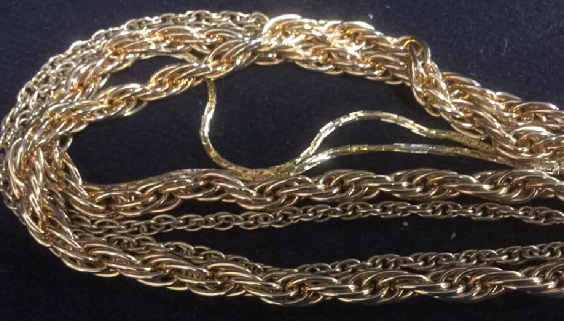 Lot 3 Vintage Gold Tone Chain Necklaces (1 of 5)
