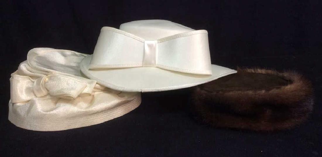 Lof 3 Vintage Ladies Hats (1 of 6)