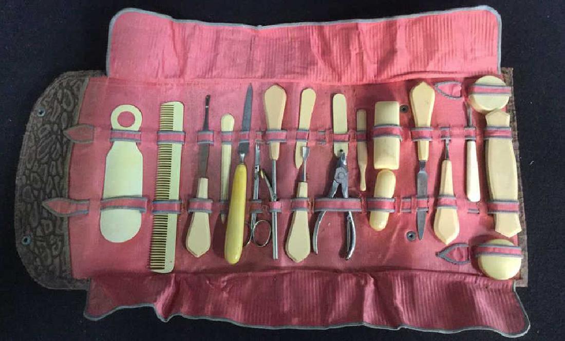 20 Pcs Bakelite Dresser Kit w Case (1 of 10)