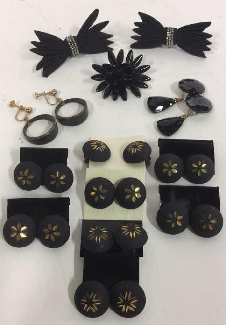 Jewelers Stock Black Toned Earrings Pins (1 of 10)
