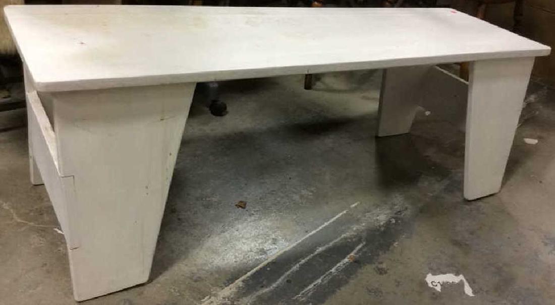 Vintage white painted indoor/outdoor bench (1 of 7)