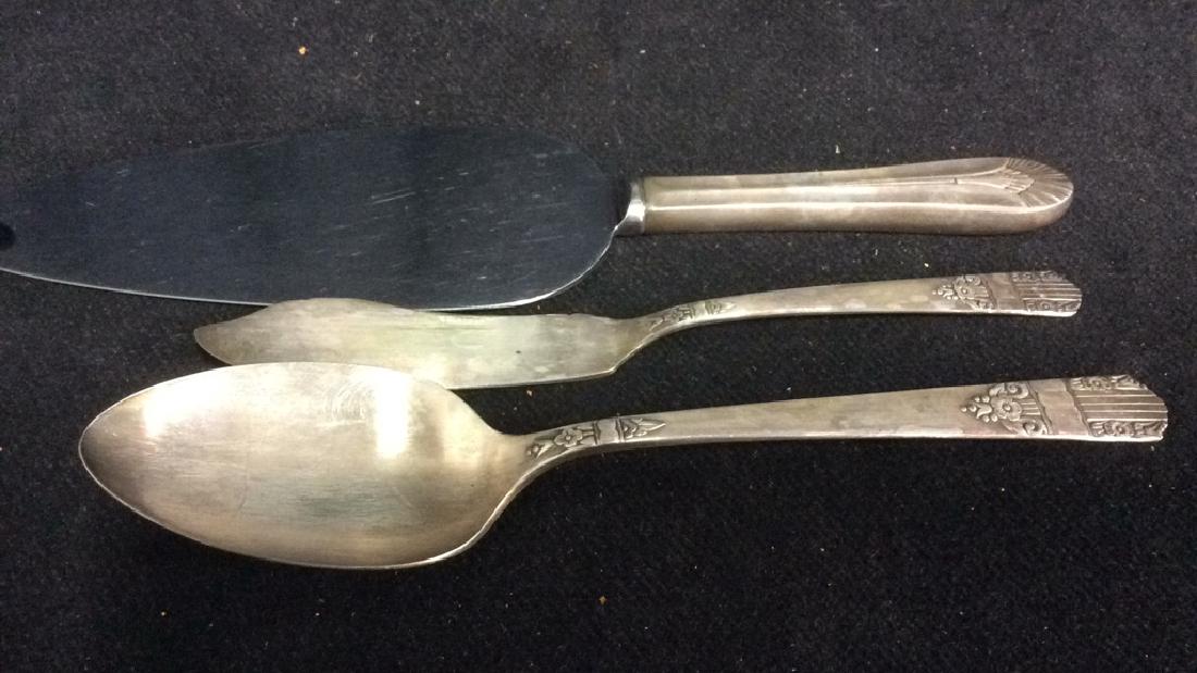 3 Silver Plate Vintage Serving Pieces (1 of 8)