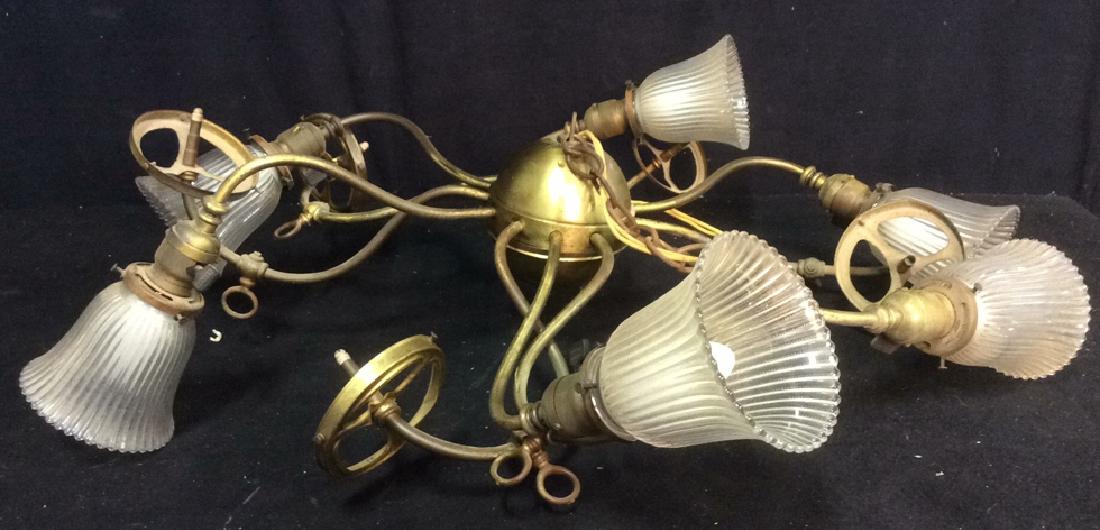 BRYANT Vintage Brass Light Fixture (1 of 5)
