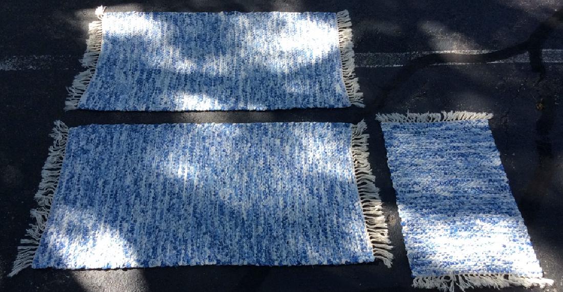 Group Lot 3 Fringed Rugs (1 of 10)