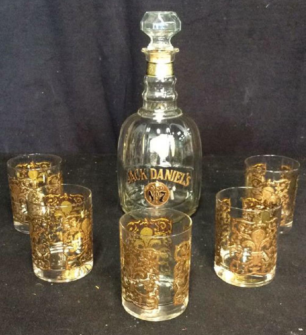 Lot 6 JACK DANIELS Decanter & Cocktail Glasses (1 of 10)