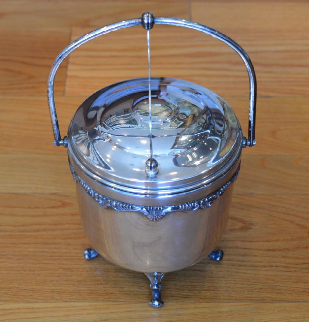 Silverplated Ice Bucket w Hinged Lid (1 of 2)