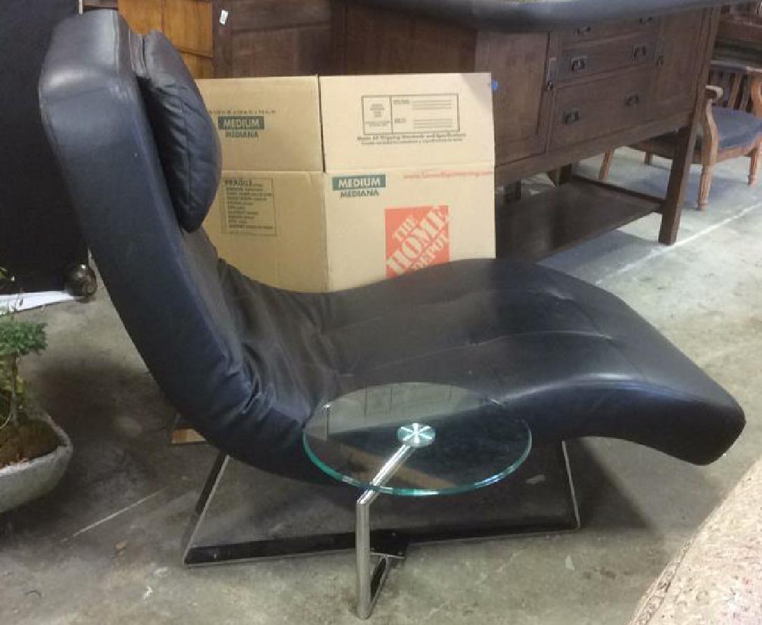 Boconcept Modern Chaise Lounge Chair w Table (1 of 8)