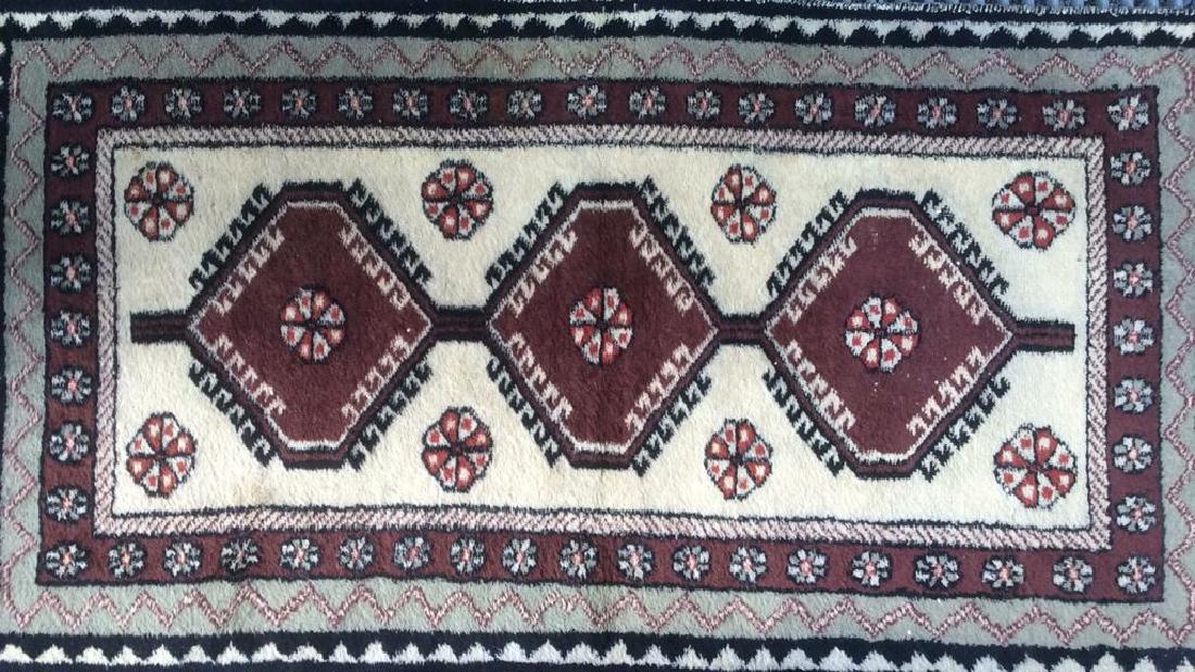 Handmade Wool Carpet Moroccan Style (1 of 10)