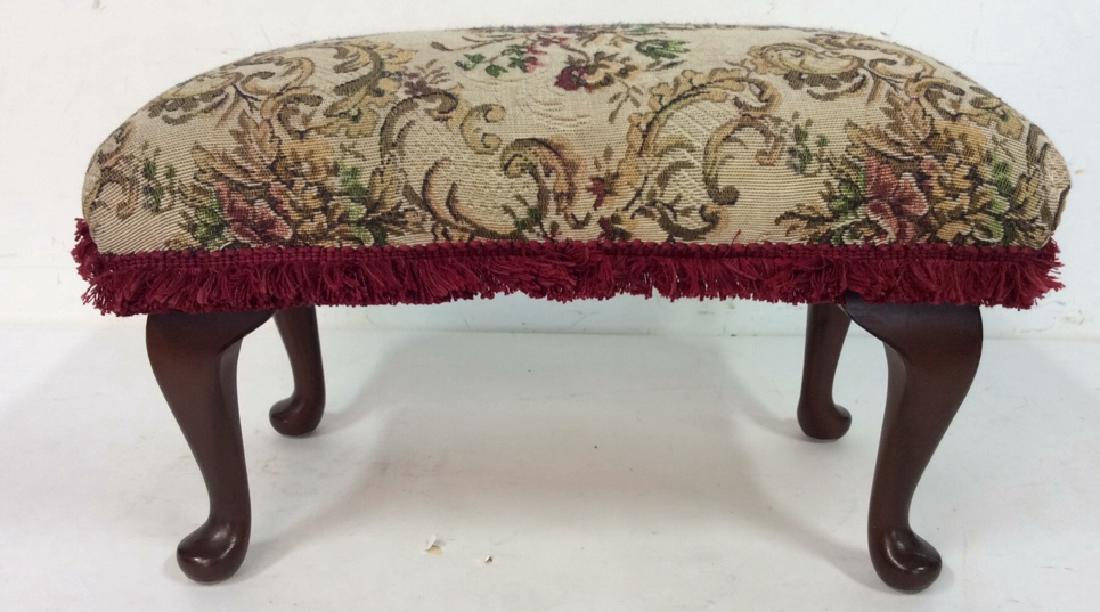 Embroidered Padded Leg Rest (1 of 9)