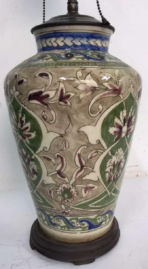 Decorative Ceramic And Metal Table Lamp (1 of 9)