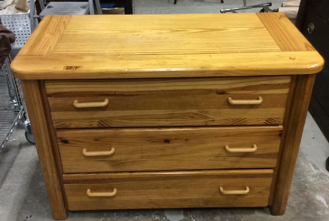 Light Wood Round Edged Dresser (1 of 10)