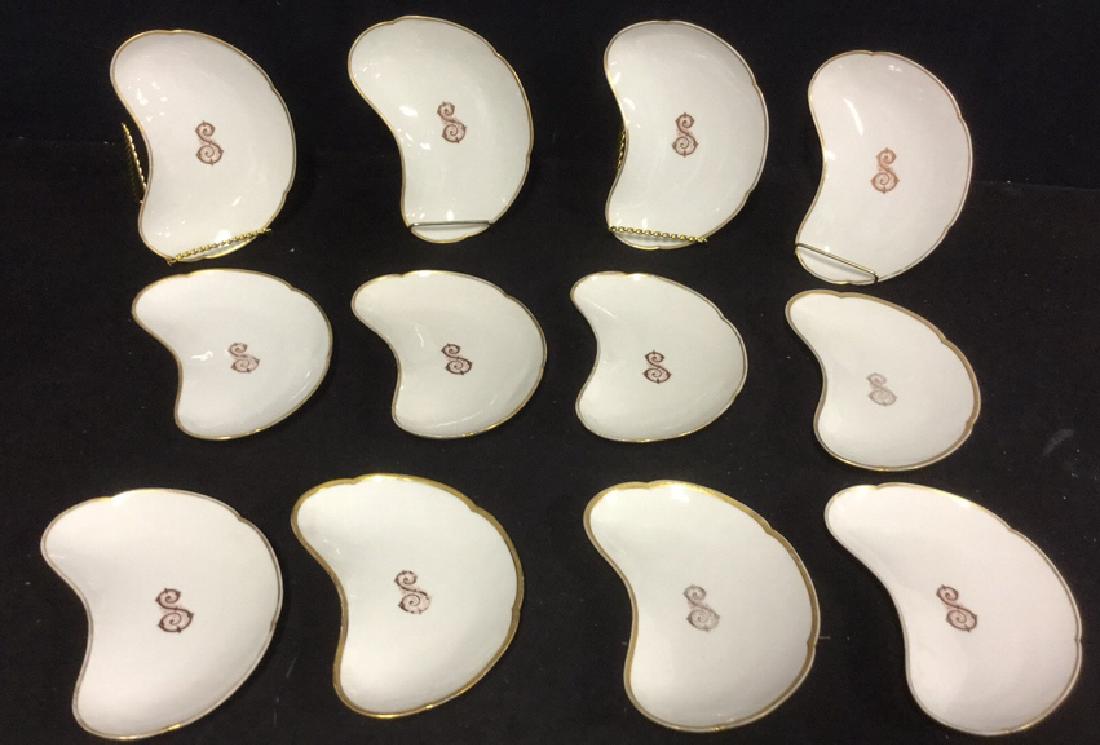 Lot 12 Kidney Shaped Dishes W S Scroll Center (1 of 10)
