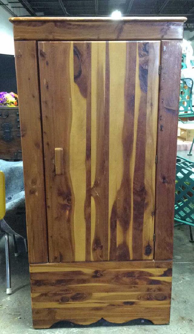 KINCAID ROBES Cedar Chest Cabinet Armoire Storage: Marked KINCAID ROBES. Cedar Chest, closet. Includes single door with handle and hanging rod inside. Some surface scratches and wear, No other condition issues noted. Measures approx 63 inches tall 31
