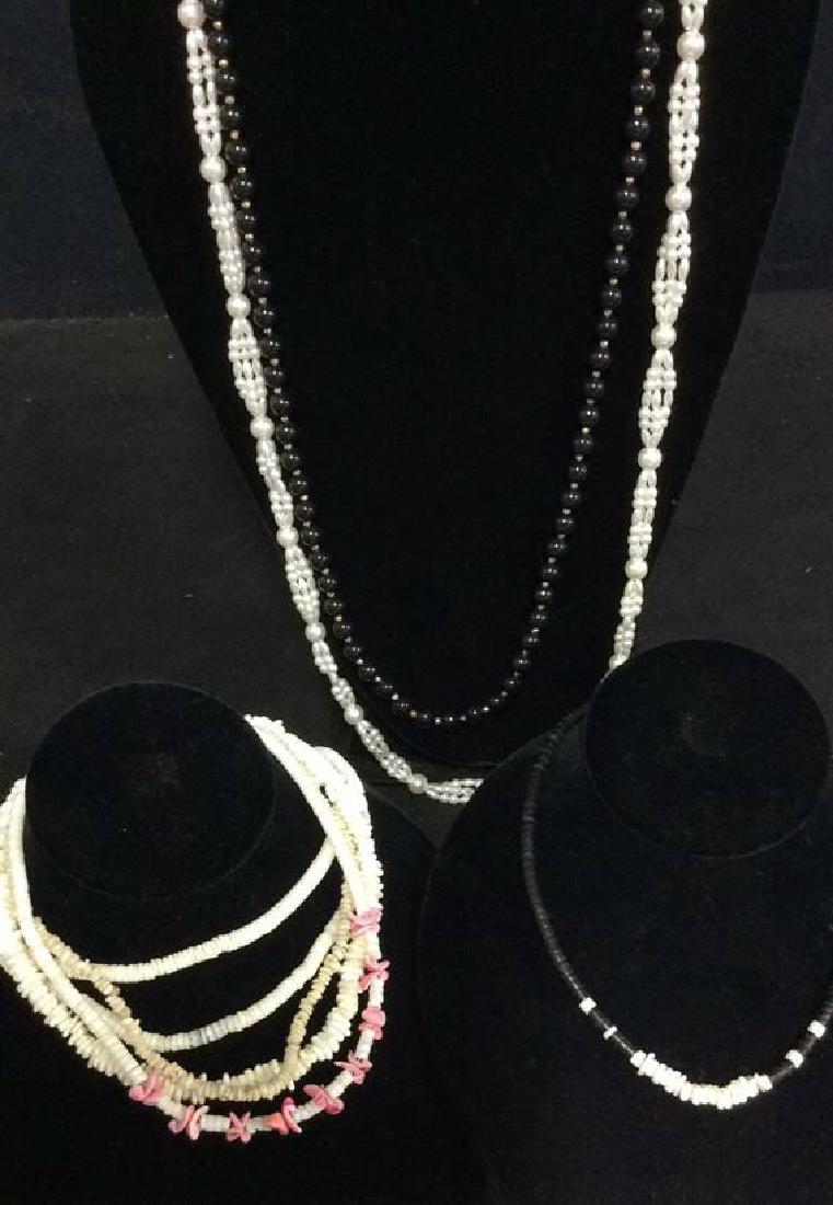 Lot 8 Assorted Costume Jewelry (1 of 10)