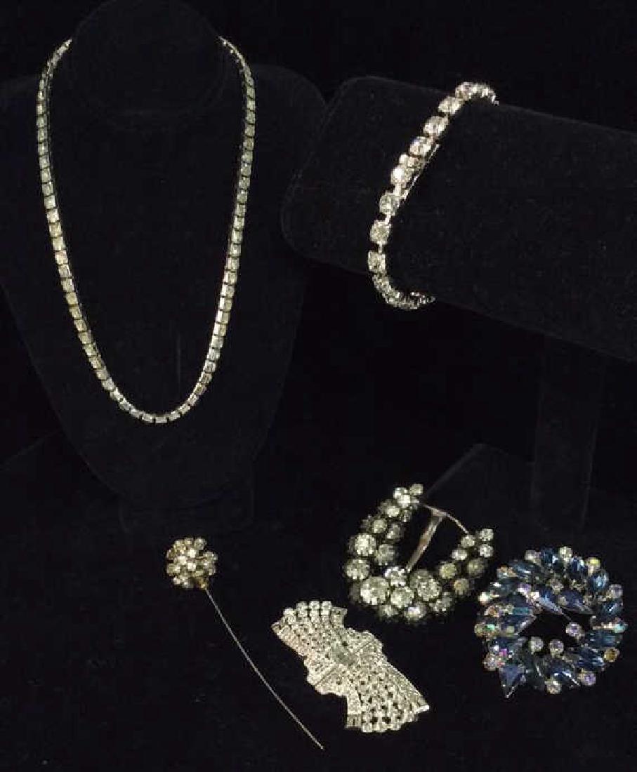 Lot 6 Rhinestone Estate Costume Jewelry (1 of 9)