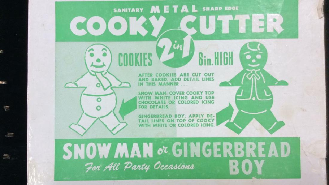 Vintage 2&1 Snowman Gingerbread Boy Cookie Cutter (1 of 9)