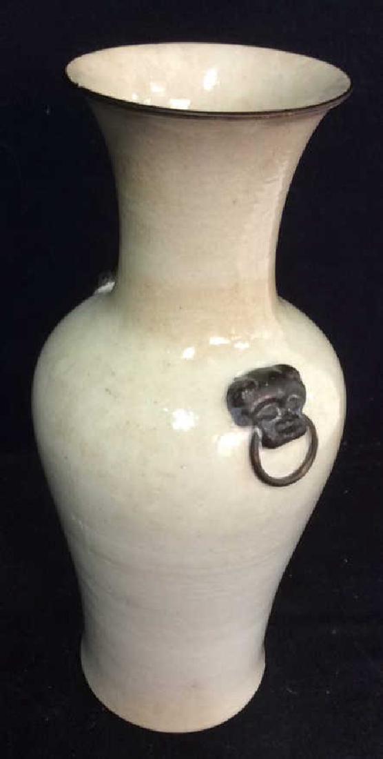 Antique Chinese Qing /Early Republic Porcelain Vas (1 of 8)