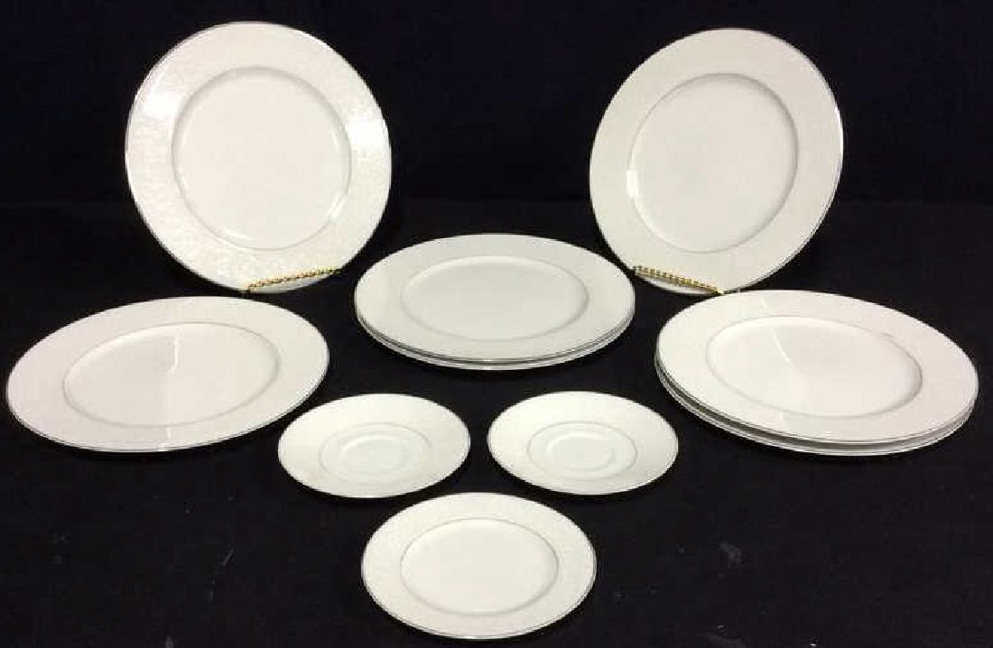 Set 10 CARLION White Toned Porcelain Plates Set (1 of 8)
