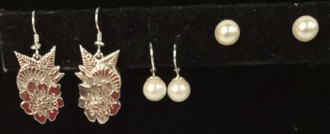 Lot 3 Costume Jewelry Earrings (1 of 7)
