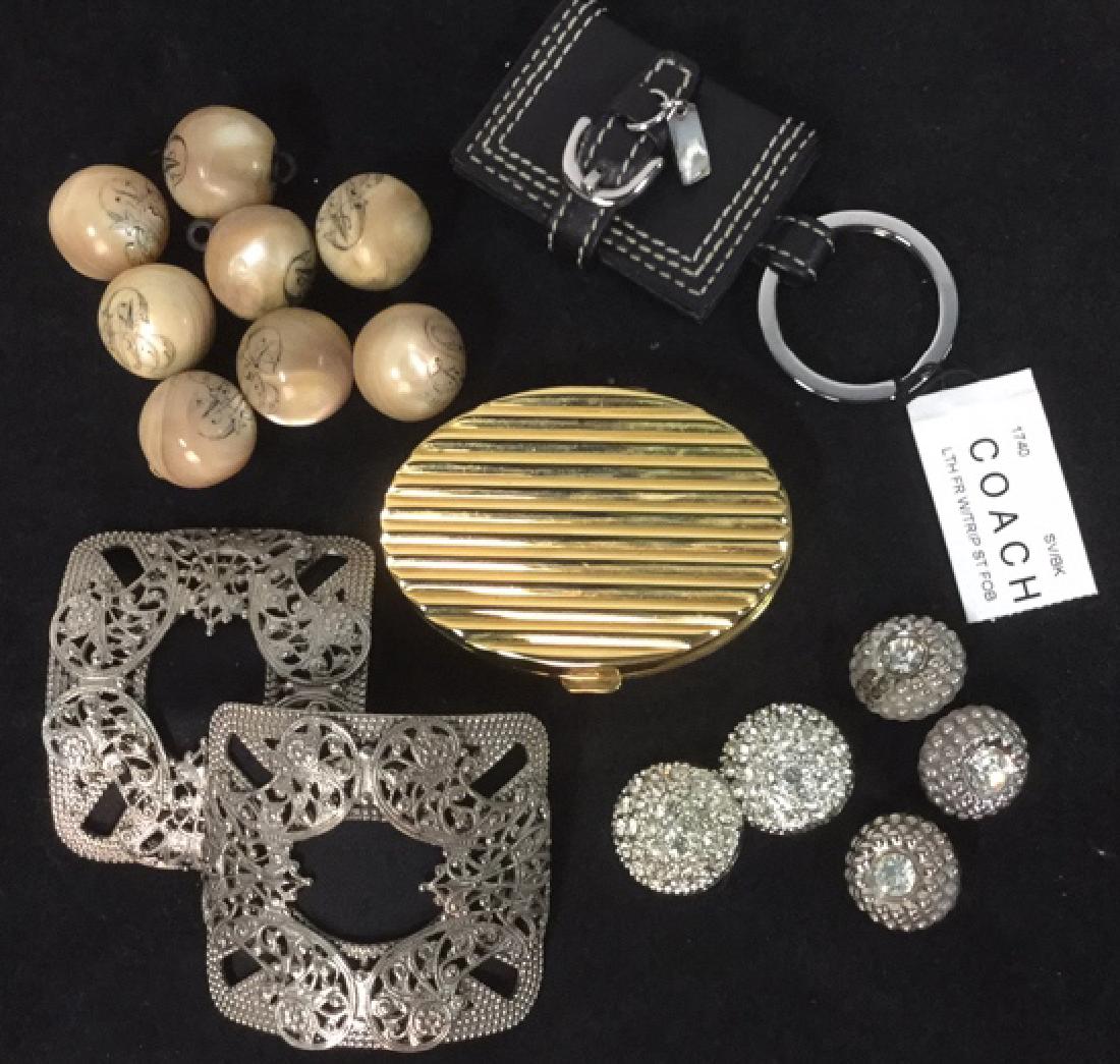 Lot 17 Assorted Estate Costume Jewelry and More (1 of 10)