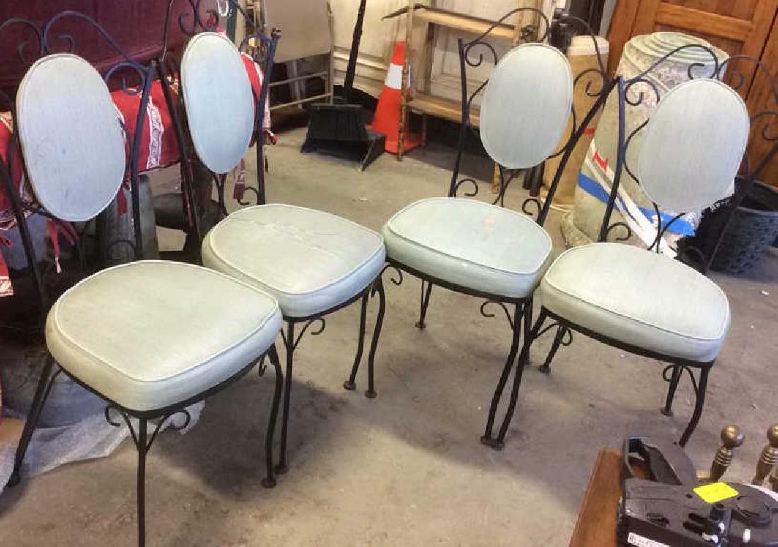 Lot 4 Cushioned Metal Chairs (1 of 10)