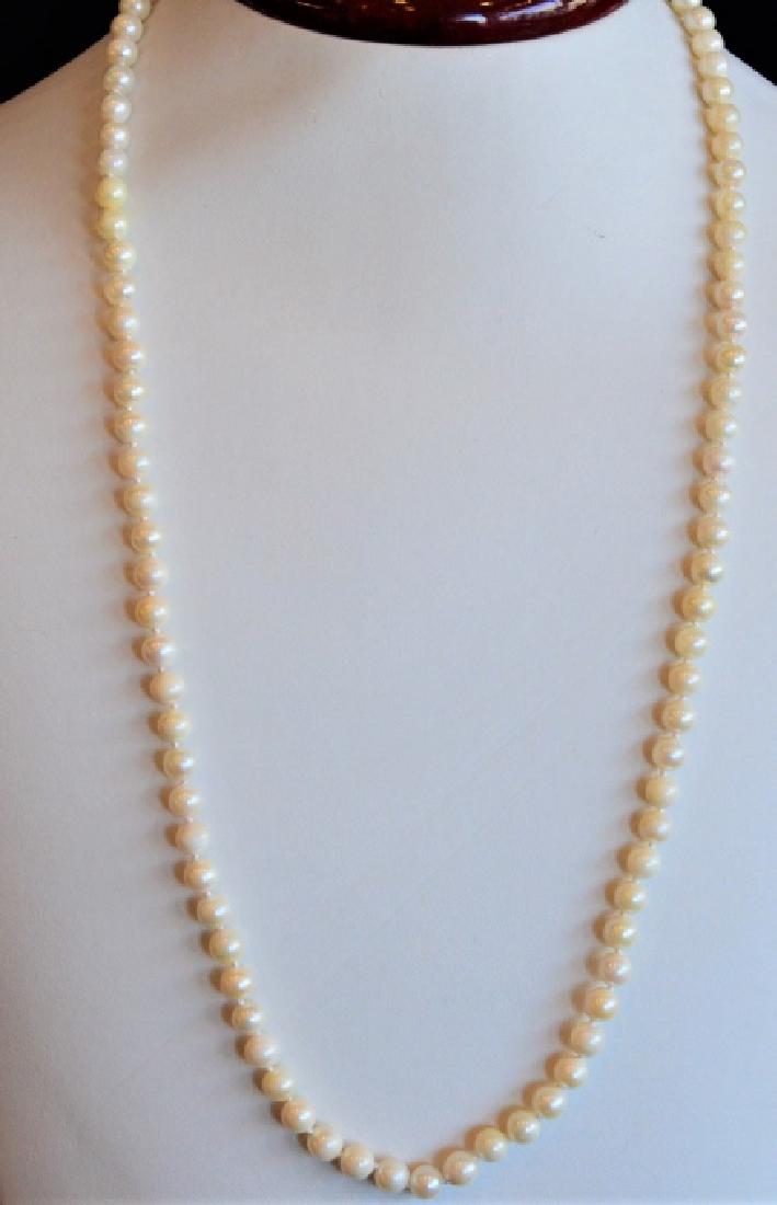 Ladies 24" Single Strand Pearl Necklace (1 of 2)