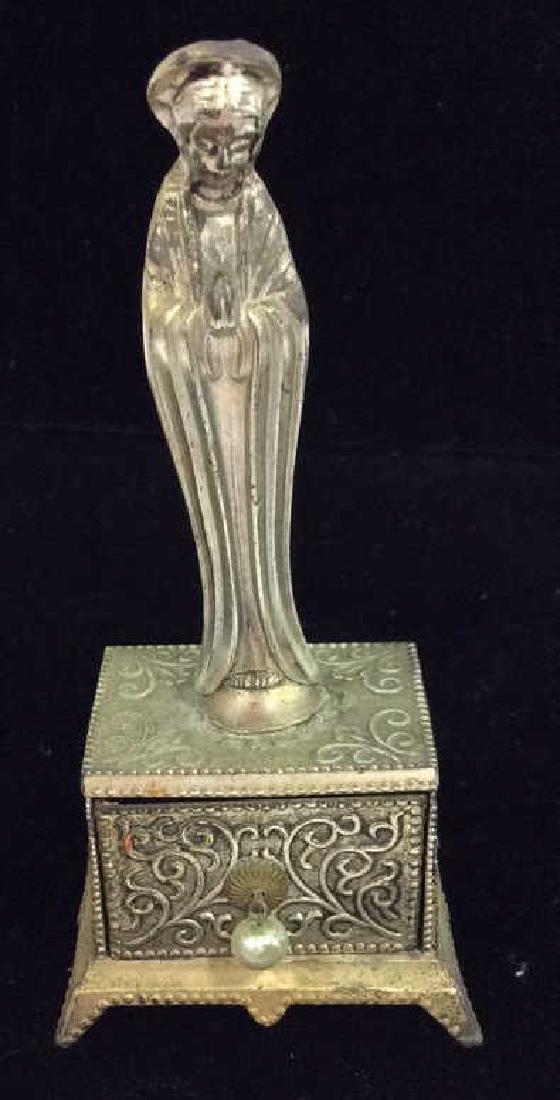 Vintage Virgin Mary Figural Snuff Box (1 of 8)